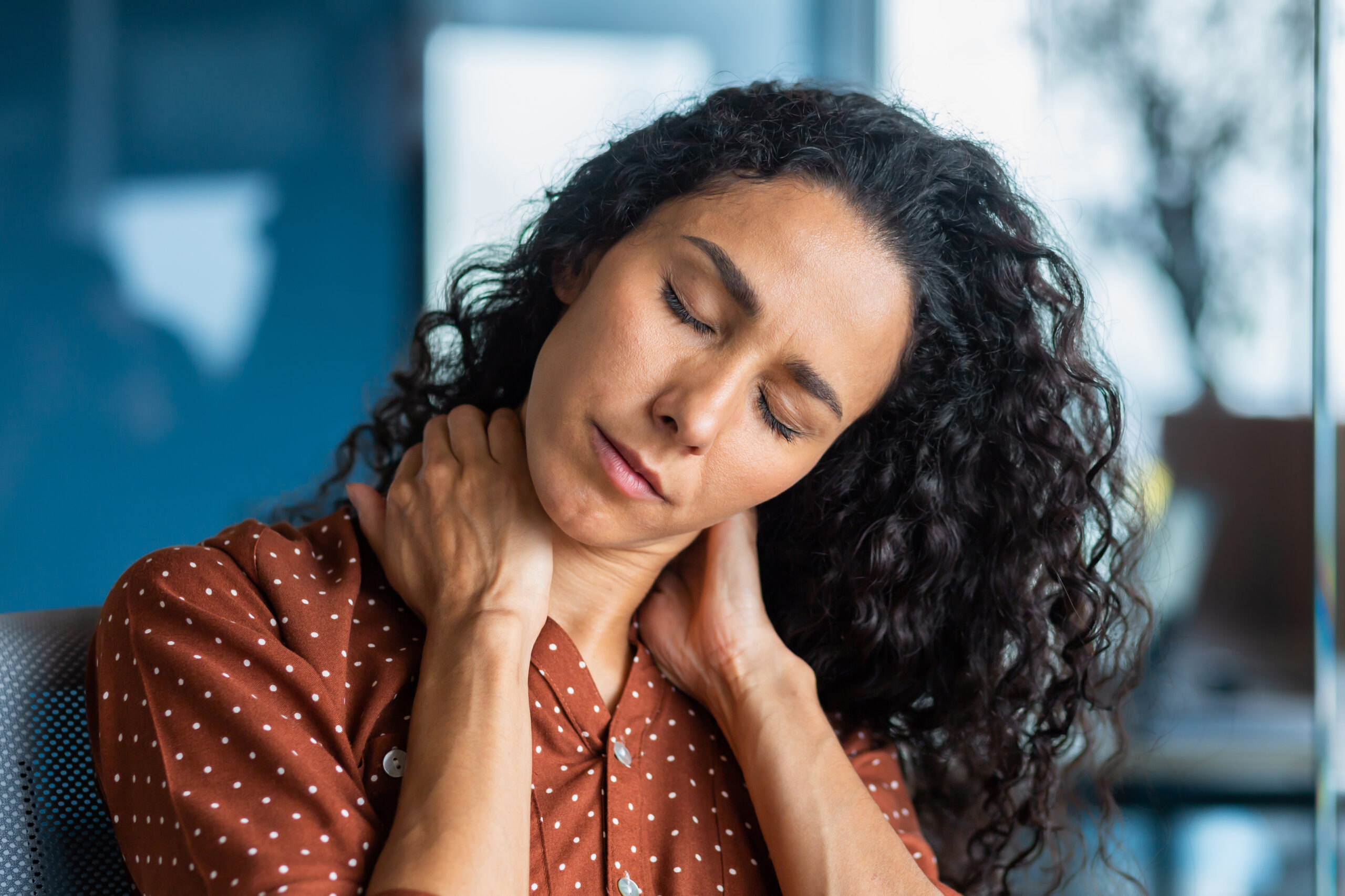 Magnetoterapia per Cervicale, Schiena e Sciatalgia: Un Approccio Naturale ed Efficace al Dolore